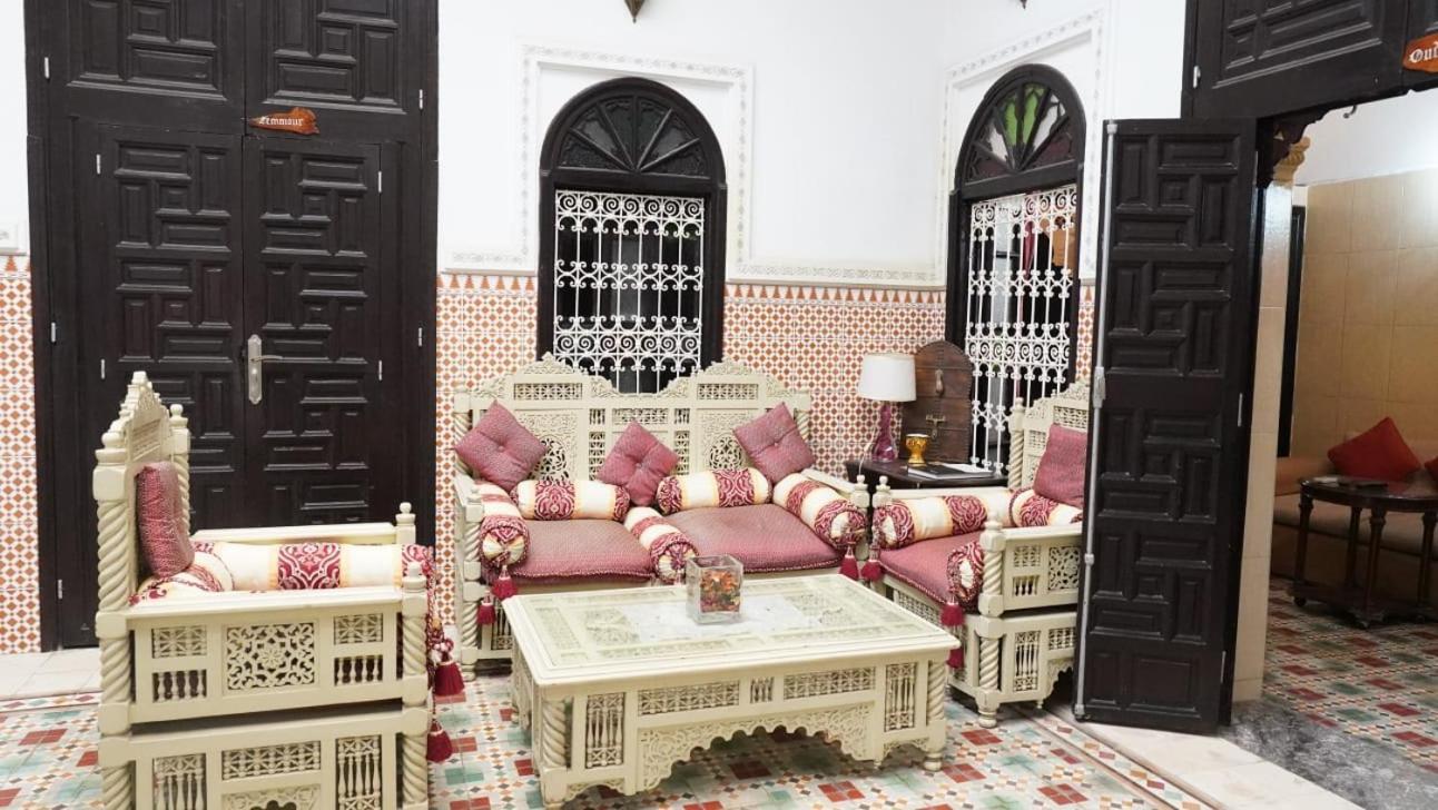 Riad Baddi Sale Exterior photo